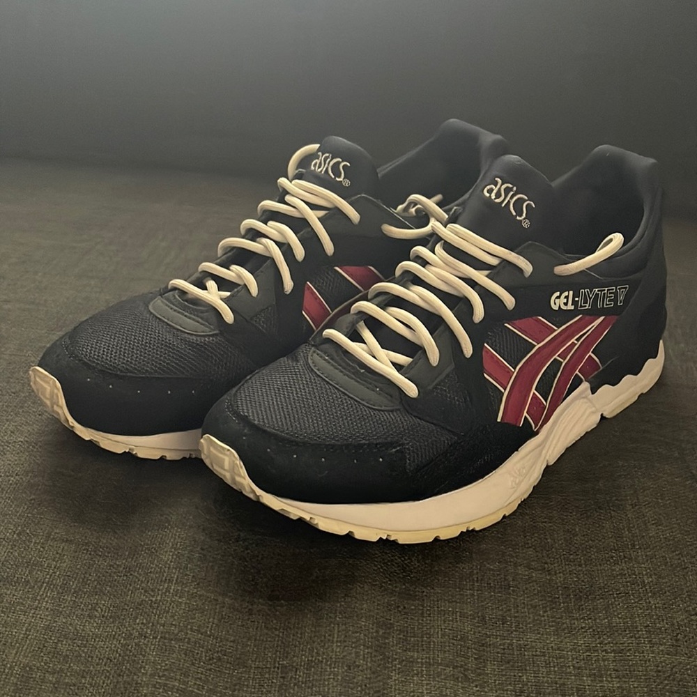 ASICS Gel-Lyte V